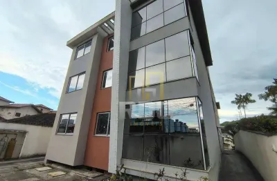 Apartamento na principal do Costazul com 2 quartos, Rio das Ostras