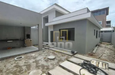 Casa linear no Jd Mariléa/Atlântica em Rio das Ostras, 3 quartos e área gourmet!