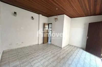 Casa térrea para alugar na vila gumercindo – excelente localização!