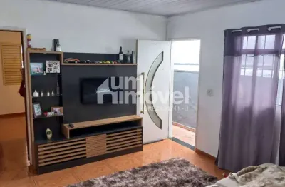 Oportunidade, linda casa térrea com quintal e excelente localização no sacomã