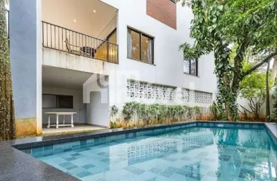 Elegância e conforto no alto da boa vista – casa com 4 suítes à venda