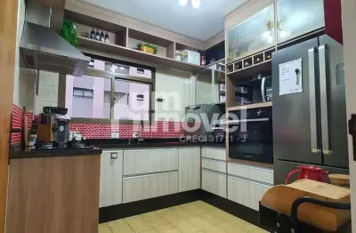 Excelente Apartamento Bem Localizado no Ipiranga (Rua Marquês de Olinda)'