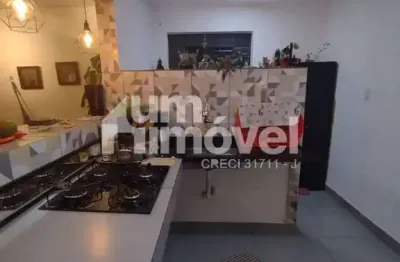 Imperdível! Sobrado à Venda na Vila Nair - Oportunidade Única