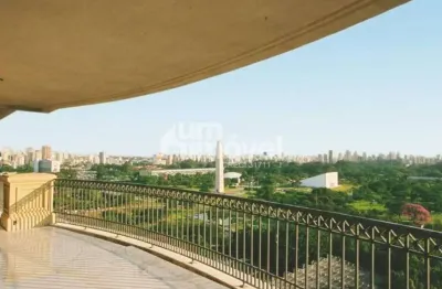 Maravilhoso Condomínio L'Obelisque Ibirapuera na Rua Curitiba, 133