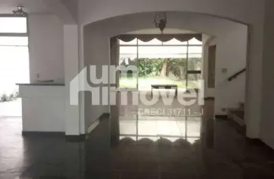 Casa / Sobrado com 4 dormitórios à venda, 343 m² - Alto de Pinheiros SP