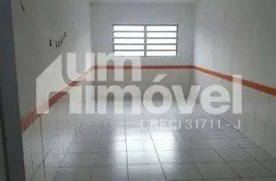 Imóvel Comercial à Venda em Ponto Estratégico – Rua Simão Lopes.