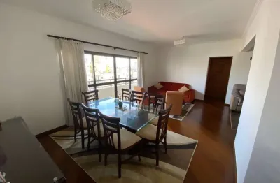 Apartamento para venda com 185 metros quadrados com 4 quartos