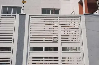 Casa com 2 quartos à venda na Vila Luzita, Santo André 