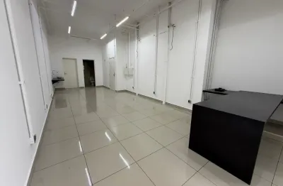 Sala comercial para locação no centro da cidade – rua lourenço dias