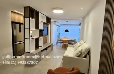 Apto. totalmente reformado, pronto para morar! prédio recém-construído.