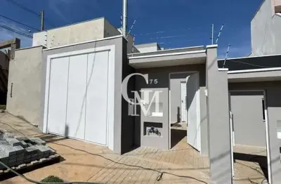 Casa com 2 quartos à venda na Avenida Doutor Lisboa, Parque Real, Pouso Alegre