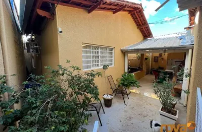 Casa com 4 quartos à venda na rua flemington, 10, jardim américa, goiânia por r$ 610.000