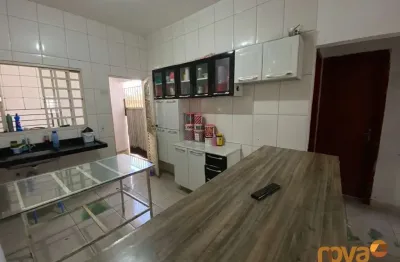 Casa com 2 quartos à venda na jc 8 res jardim canedo ii , qd 08 lt 05, 2, residencial jardim canedo ii, senador canedo por r$ 250.000