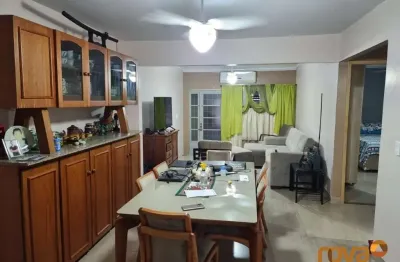 Casa com 3 quartos à venda na gb33, 56, jardim guanabara iii, goiânia por r$ 390.000