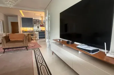 Magnifica casa térrea 4 dormitórios canto do forte (jardim matilde) praia grande - sp