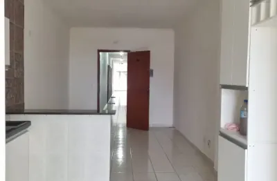 Kitnet para aluguel tem 39 metros quadrados com 1 quarto em Caiçara - Praia Grande - SP