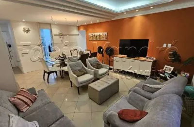 Imóvel para venda possui 128 metros quadrados com 4 quartos em Tijuca - FVC1698