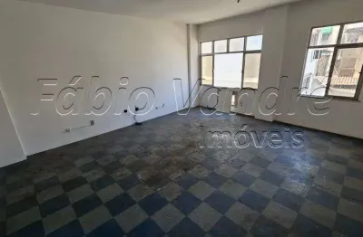 Imóvel para venda tem 32 metros quadrados em Bonsucesso - FVC1553