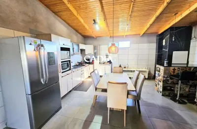 Casa com 2 quartos à venda no desbravador, chapecó , 100 m2 por r$ 435.000