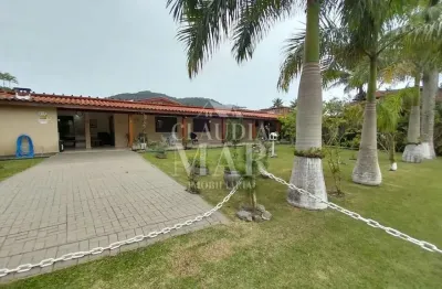 Casa com 4 quartos à venda na Praia da Lagoinha, Ubatuba 