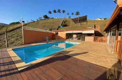 Chácara com 3 dormitórios à venda, 4098 m² por R$ 750.000,00 - Imbúia - Pouso Alegre/MG