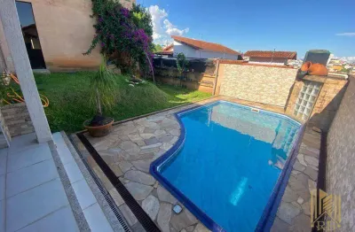 Casa com 3 dormitórios, uma vista panorâmica  à venda, 240 m² por r$ 1.150.000 - colinas de santa bárbara - pouso alegre/mg