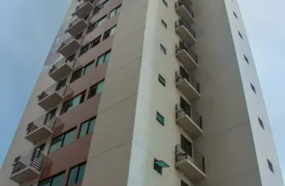 Flat com localização privilegiada no bairro das Graças. Venha conferir!