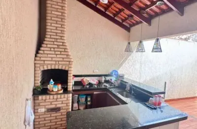 Casa usada para venda em itumbiara, paranaíba, 3 dormitórios, 1 suíte, 3 banheiros, 2 vagas