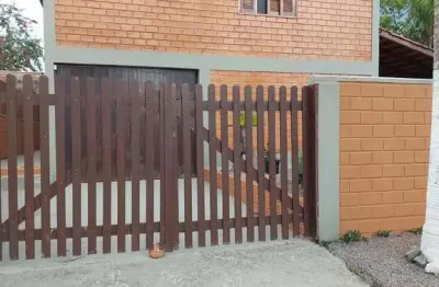 Casa com 4 quartos à venda na Praia Continental, Itapoá 