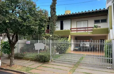 Casa com 4 quartos à venda no Araxá, Londrina 