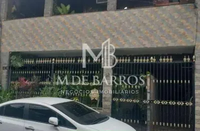 MARAVILHOSA CASA TRIPLEX 350m2 - VARIOS AMBIENTES - TAQUARA RJ