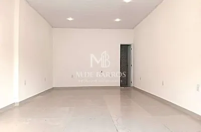 Sala comercial para alugar na Rua do Império, 02, Santa Cruz, Rio de Janeiro