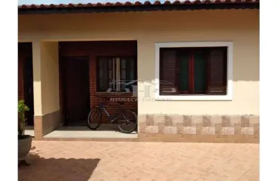 Casa em condomínio fechado , 01 dormitório, jd imperador, praia grande
