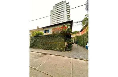 Casa com 4 quartos à venda na oswaldo moreira pompeo, 26, paraíso, são paulo por r$ 3.910.000