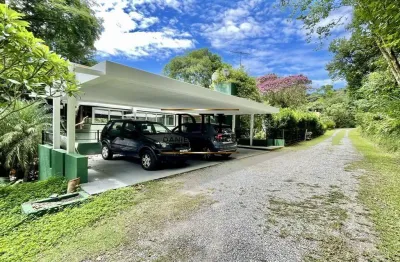 Casa em condomínio fechado com 3 quartos à venda na taguai, 204, chácara do refúgio, carapicuíba por r$ 2.700.000