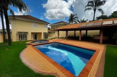 Casa sobrado em condominio com 03 suites para venda e locacao - royal park