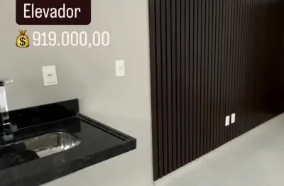 Area privativa cabral contagem grande igual casa luxo de 950 por 919k nova