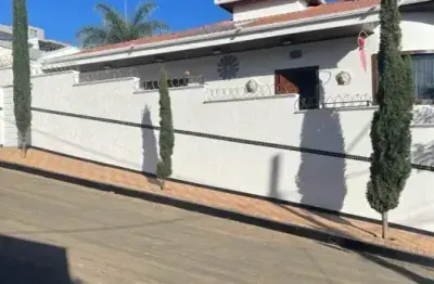 Casa cabral / candida ferreira estilo mansão 3 quartos 3 vagas
