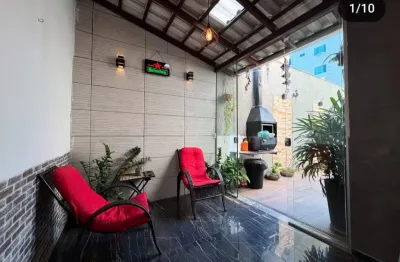Area privativa cabral 140m2 grande em u melhor preco anunciado