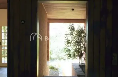 Casa de condomínio com 4 quartos e 6 banheiros à venda no jardim sorirama