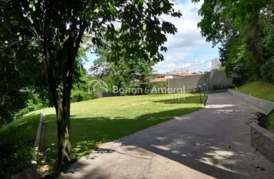 Casa de condomínio em área de preservação, condomínio único na cidade.