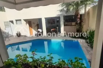 Casa à venda com 230m² de área construída, no parque taquaral