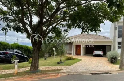 Ótima casa à venda em condomínio por r$ 1.500.000,00