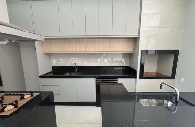 Casa térrea à venda 03 quartos no condomínio royal garden, parque brasil 500, paulínia.