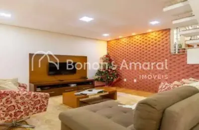 &#34;linda casa com piscina e espaço gourmet em condomínio tranquilo em valinhos&#34;