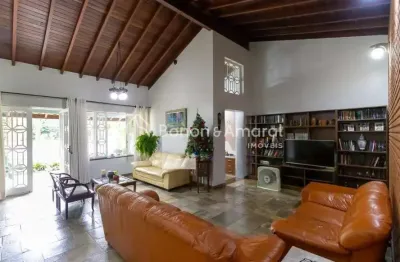Casa espacosa com 5 quartos e excelente localização na cidade universitária - campinas