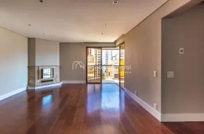 Cobertura duplex com lazer privativo e acabamentos impecáveis
