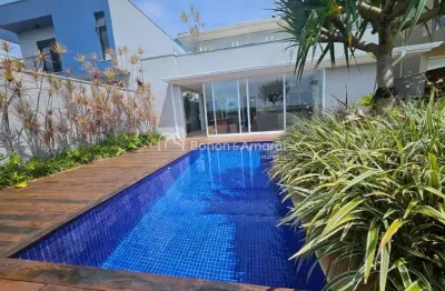 Excelente sobrado à venda em condomínio fechado em valinhos/sp