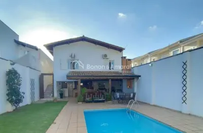 Casa à Venda | Excelente Localização | Completa e Sofisticada