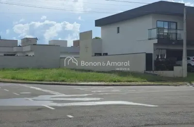 Terreno à venda no Condomínio Campos do Conde II, bairro Cascata em Paulínia.